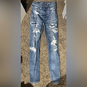 American Eagle Women’s skinny ripped jeans